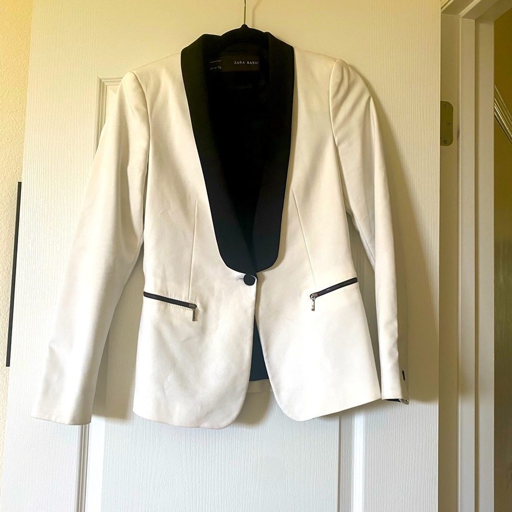 Zara black and white blazer